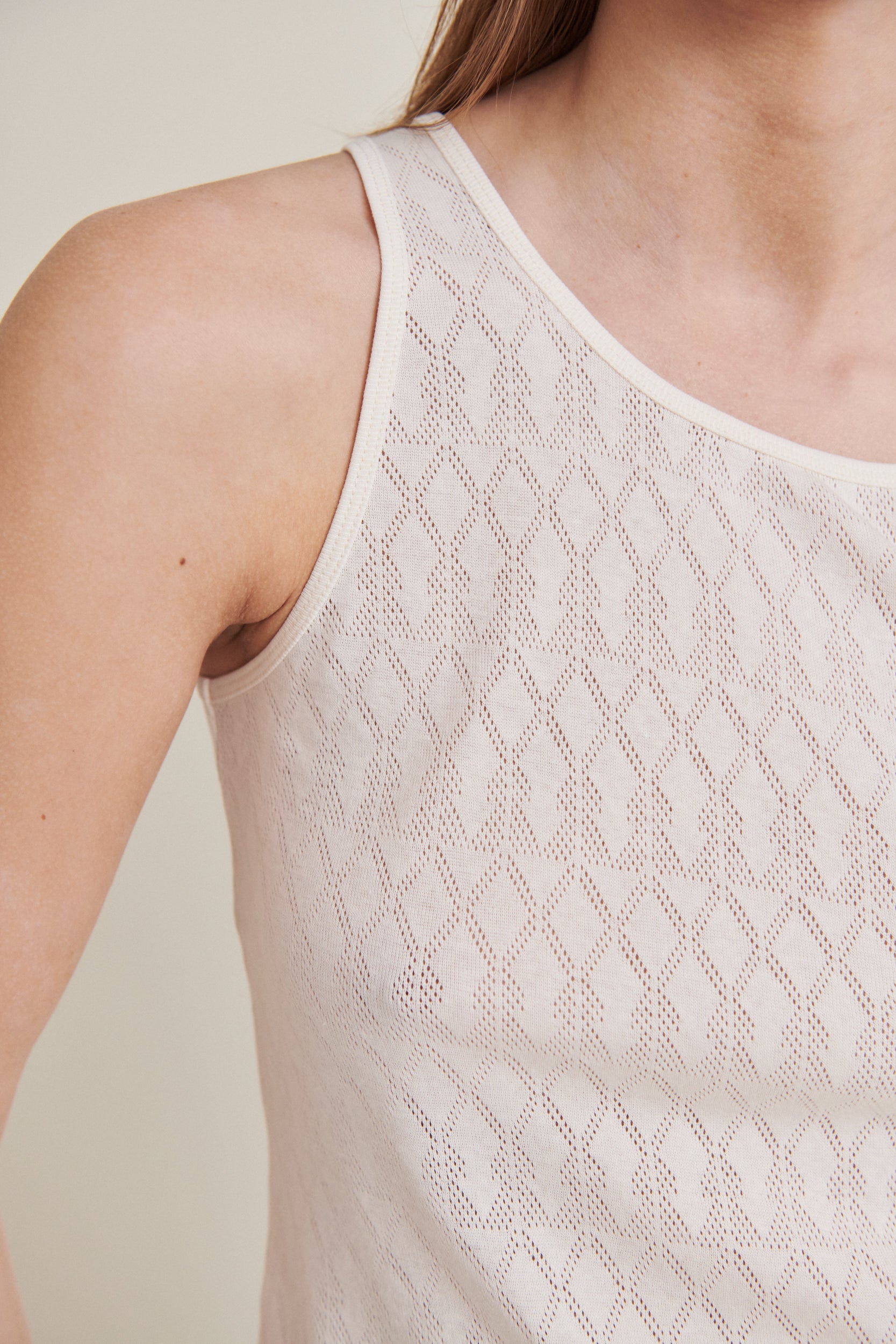 Basic Apparel Ana Tank Toppe 600 White Swan