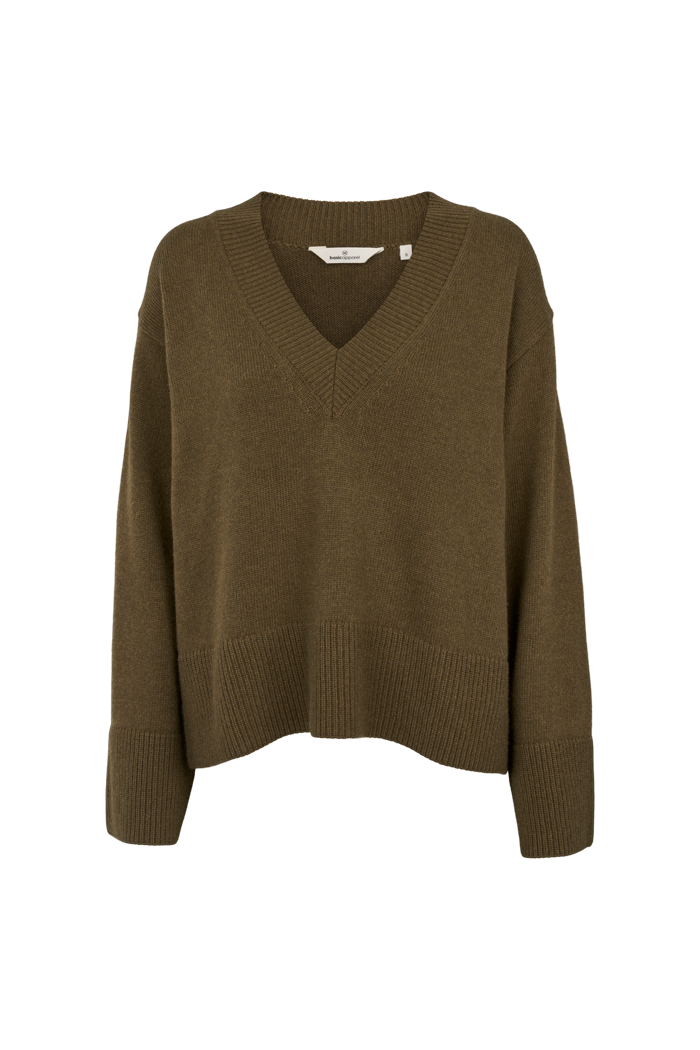 Basic Apparel Cady V. Neck Sweaters 620 Desert palm