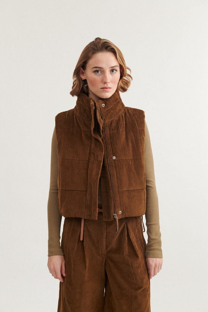 Basic Apparel Isa Vest Veste 620 Desert palm