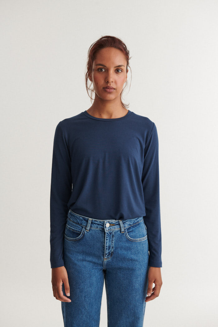 Basic Apparel Jolanda LS Tee T-shirts 048 Navy