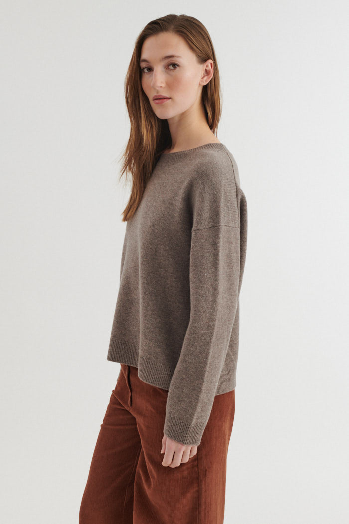 Basic Apparel Liz O-Neck Sweaters 833 Portobella