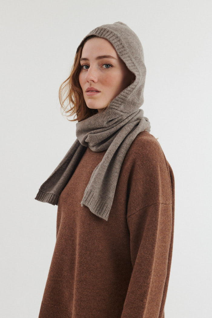 Basic Apparel Liz Scarf Beanie Tilbehør 833 Portobella