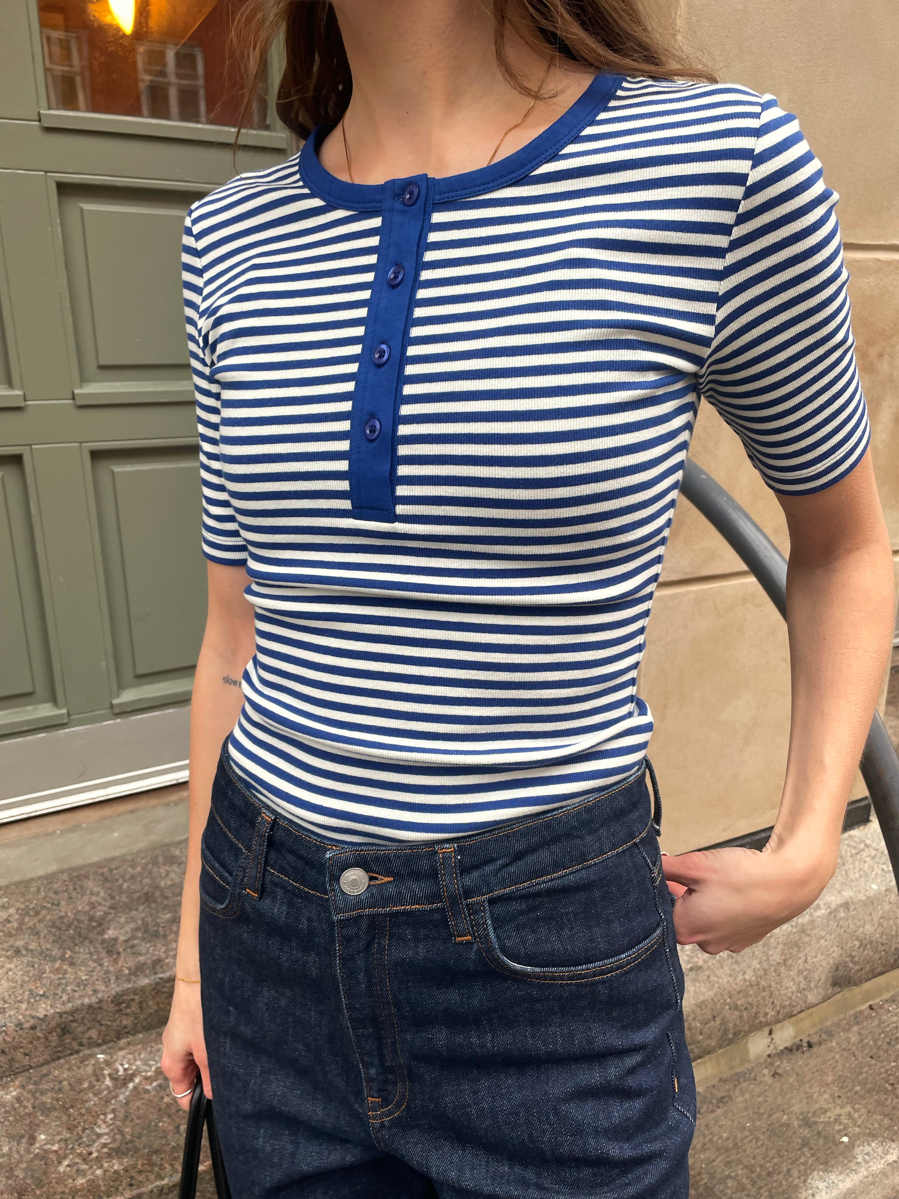 Basic Apparel Ludmilla SS Stripe Granddad T-shirts 867 Sodalite blue / whisper white