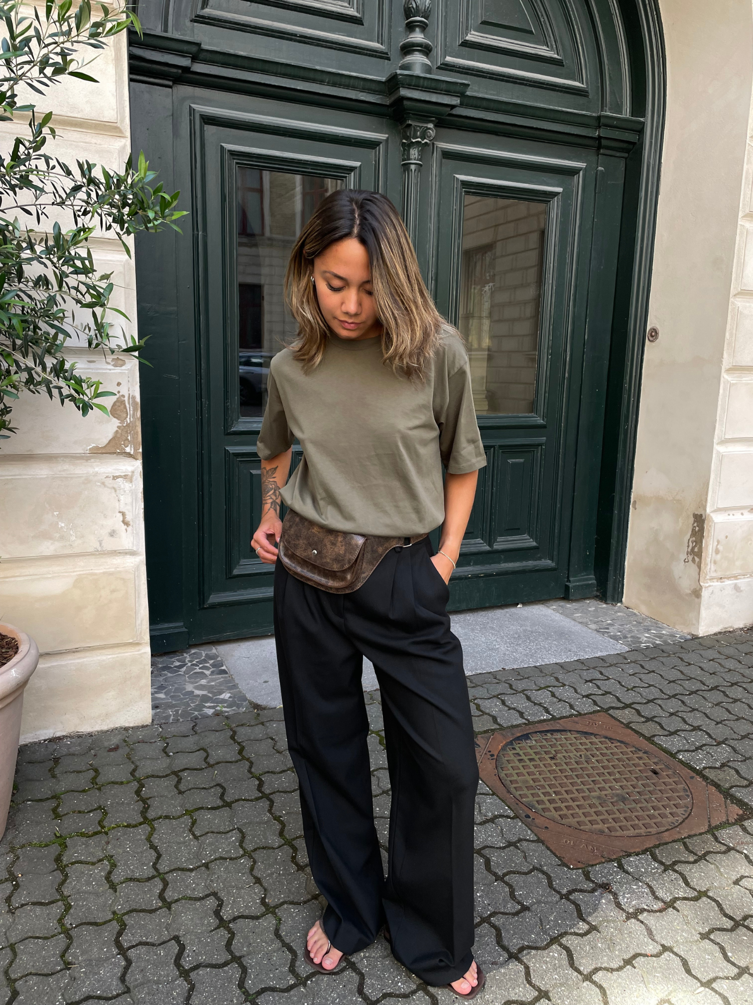 Basic Apparel Raja Tee T-shirts 141 Army