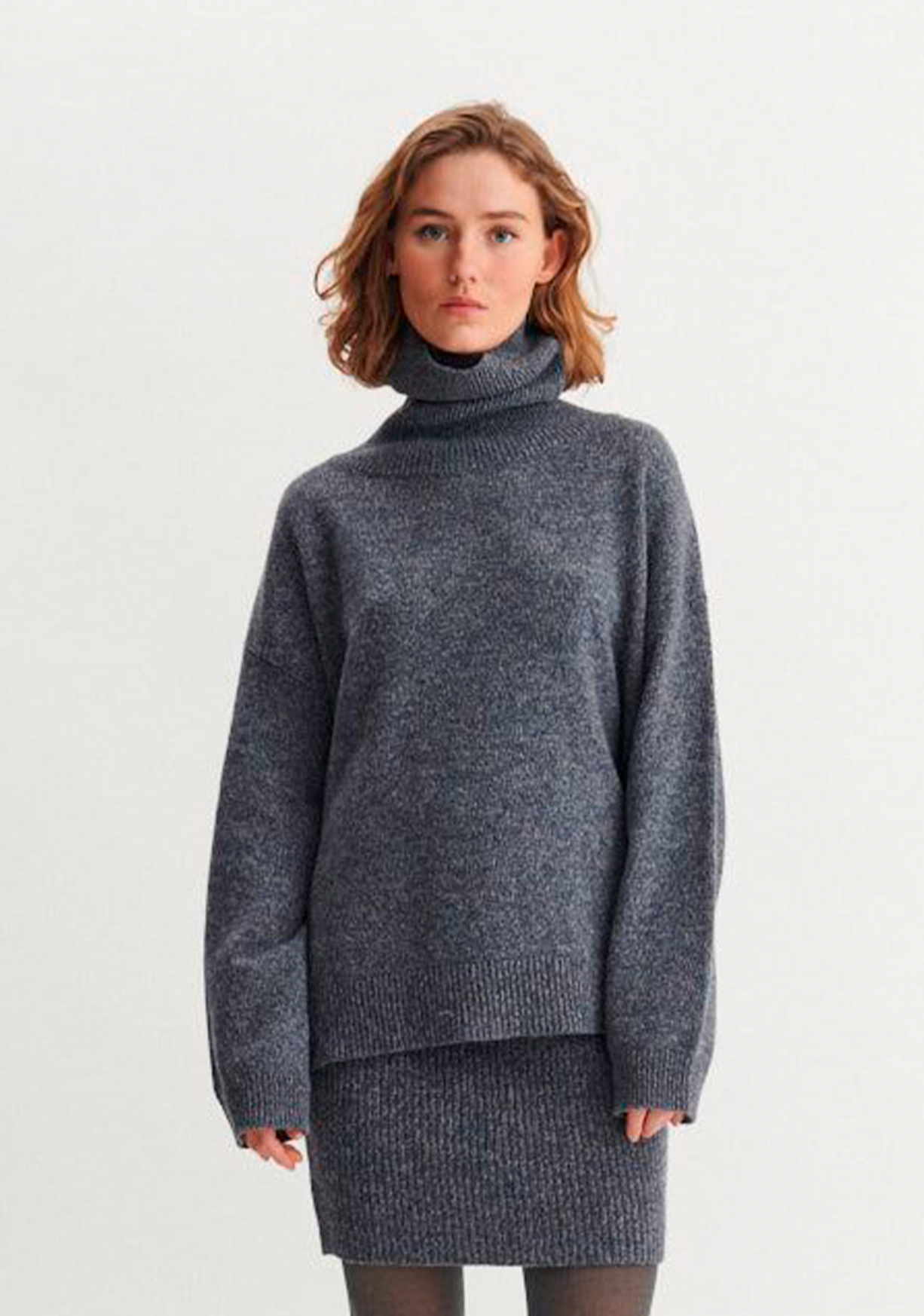 Basic Apparel Randi T-Neck Sweaters 835 poppy seed / sky captain