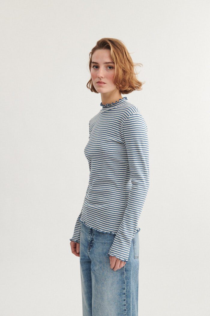 Basic Apparel Silma High Neck T-shirts 798 Copen blue / Birch